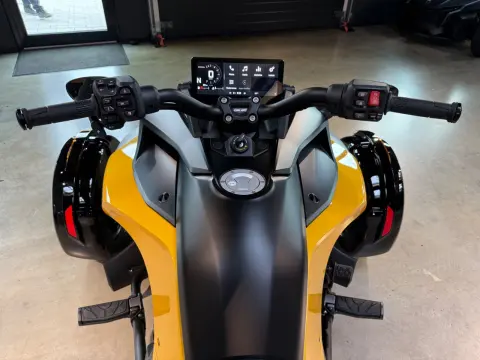 Spyder F3-S 1330 ACE SE6 2026 – Bild 14