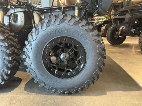 XMR Outlander MAX 6x6 Backcountry 1000R T 2026 – Bild 19