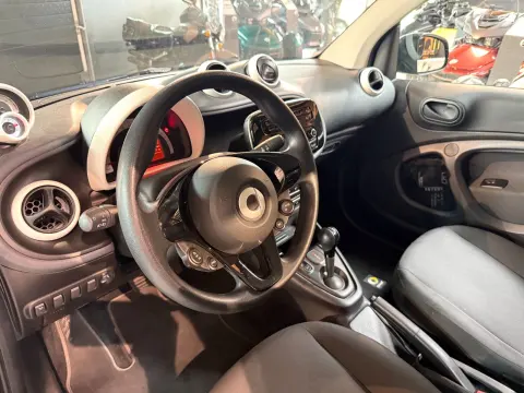 ForTwo fortwo cabrio electric drive / EQ – Bild 14