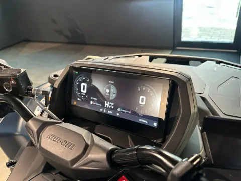 Outlander Max Limited 1000R T 2026 | Smart Shox – Bild 13