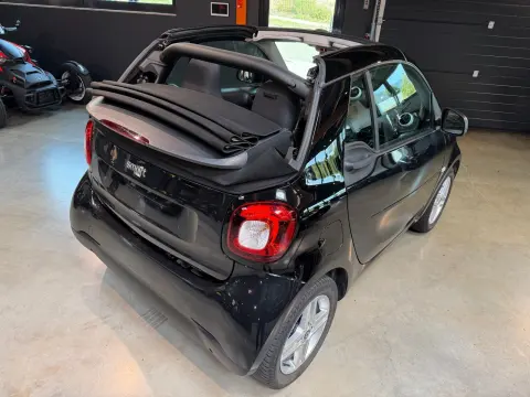 ForTwo fortwo cabrio electric drive / EQ – Bild 20