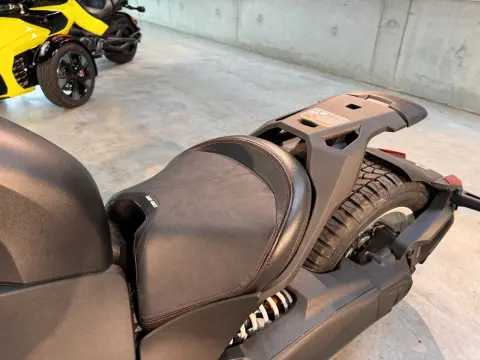 Ryker 900 ACE Rally 2026 Akrapovic 3J Garantie – Bild 16