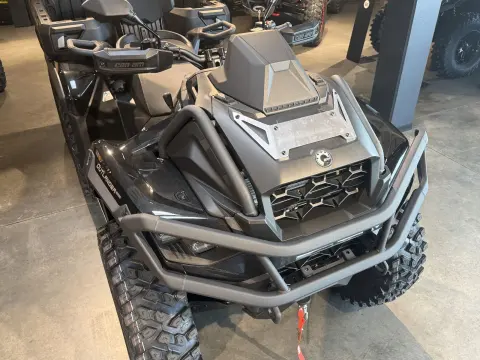 XMR Outlander MAX 6x6 Backcountry 1000R T 2026 – Bild 10